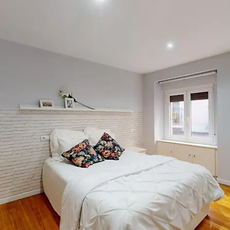 Historic Center Albizuri Residence, Bright, Spacious 3br Ideal For Groups Bilbao
