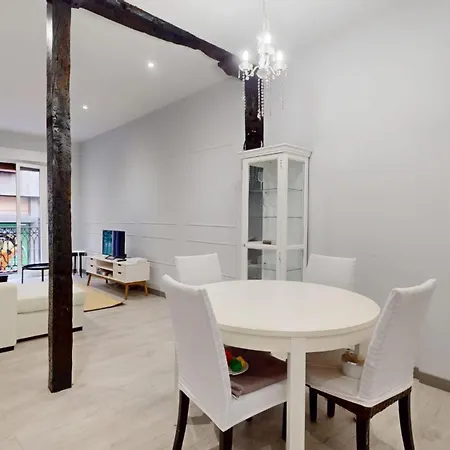 Historic Center Albizuri Residence, Bright, Spacious 3br Ideal For Groups Apartmán *