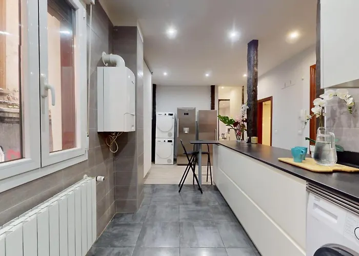 Historic Center Albizuri Residence, Bright, Spacious 3br Ideal For Groups アパート